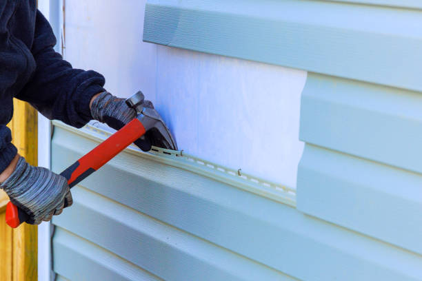 Reliable Siding Inspection contractor in Grimesland, NC by Creative Siding